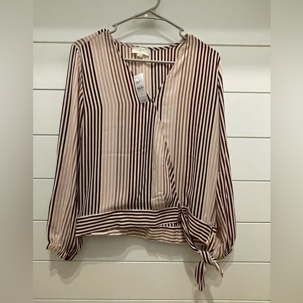 NWT Loft Size XS Blouse